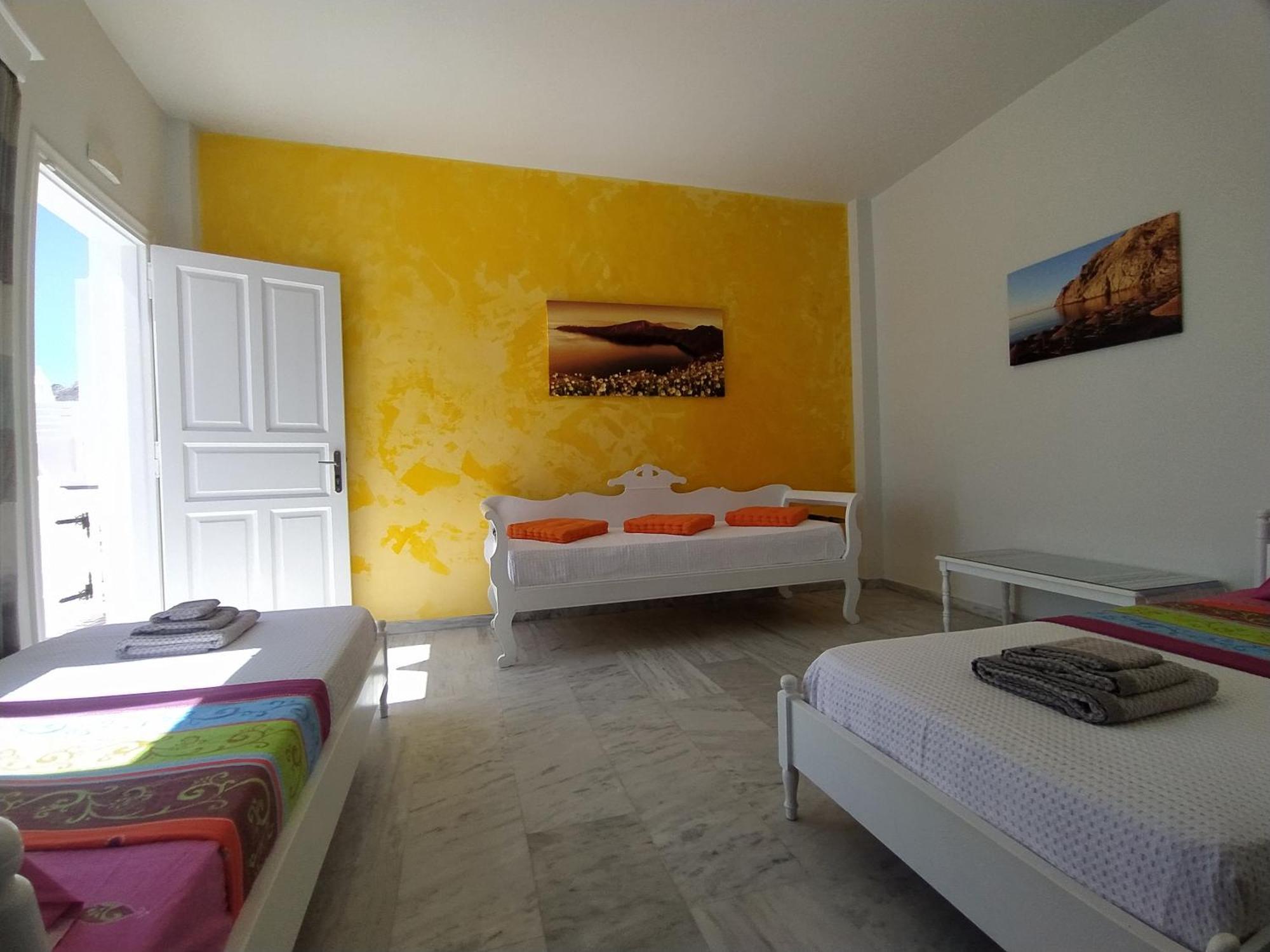 Chariot Apartments Santorini Камари Экстерьер фото