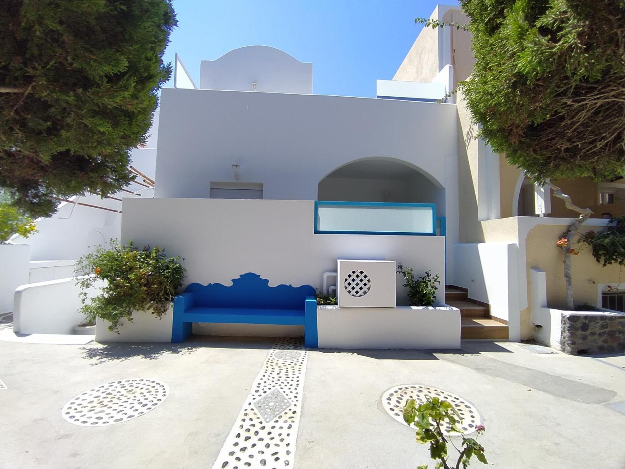 Chariot Apartments Santorini Камари Экстерьер фото